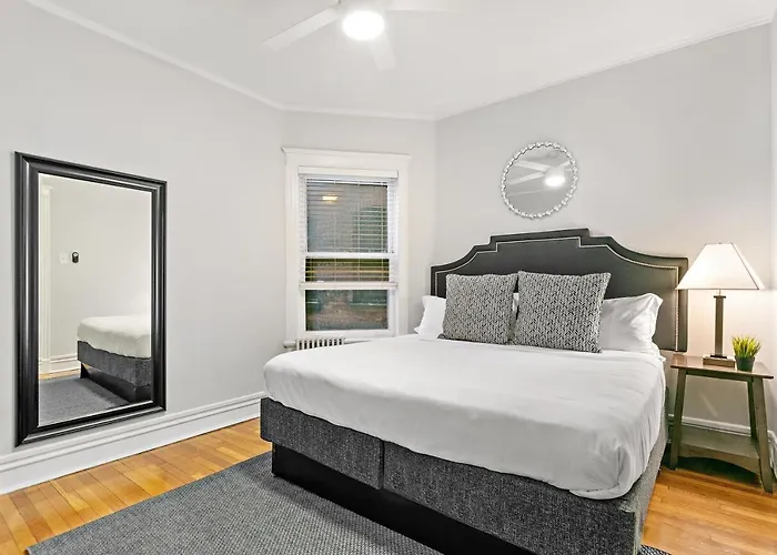 Appartement Indulging 2br In Festive Boystown - Buckingham 1 Chicago