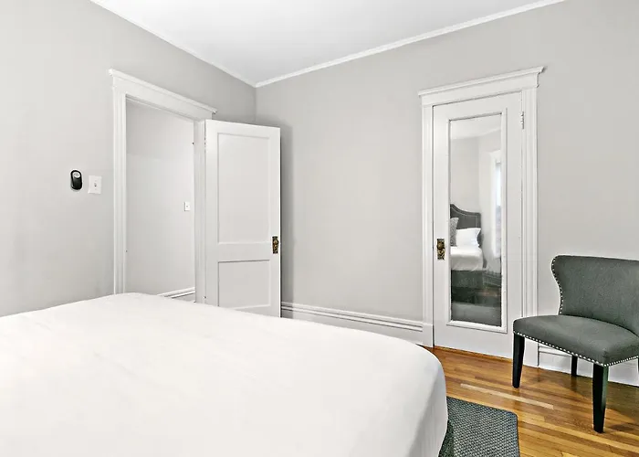 Indulging 2br In Festive Boystown - Buckingham 1 Appartement Chicago